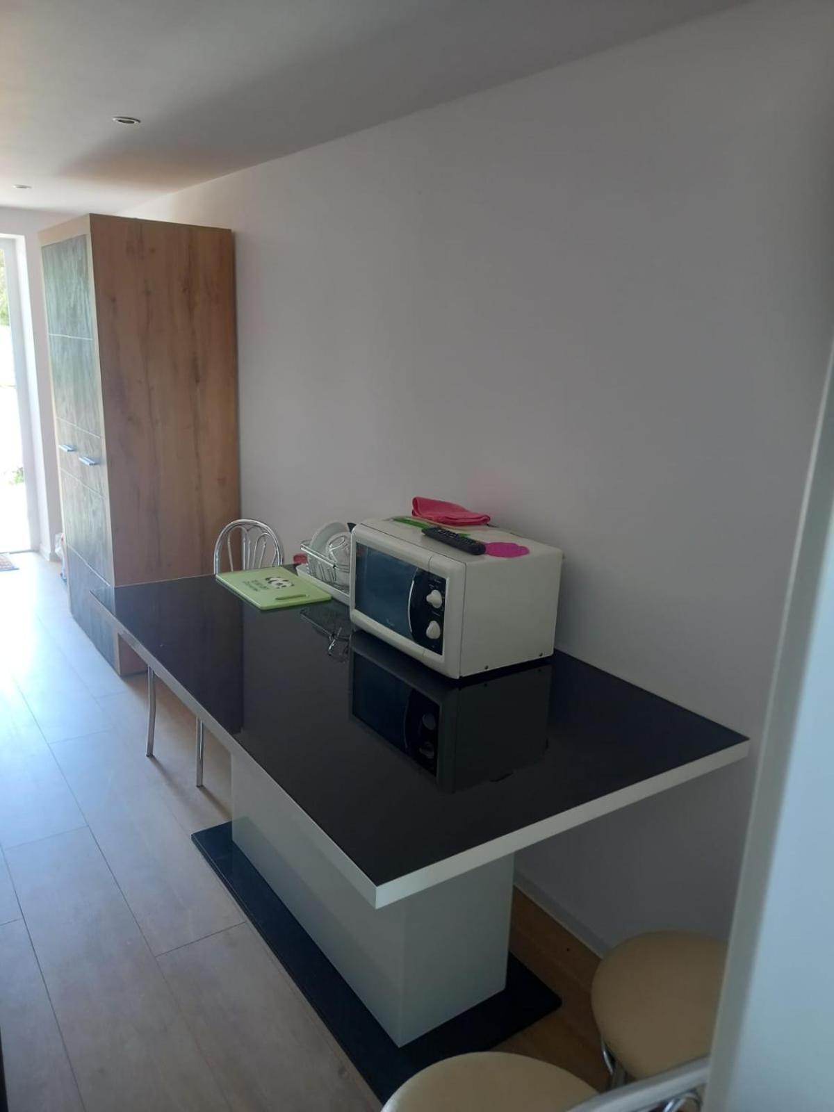 Pokoje Na Kanadzie Zator Exteriér fotografie